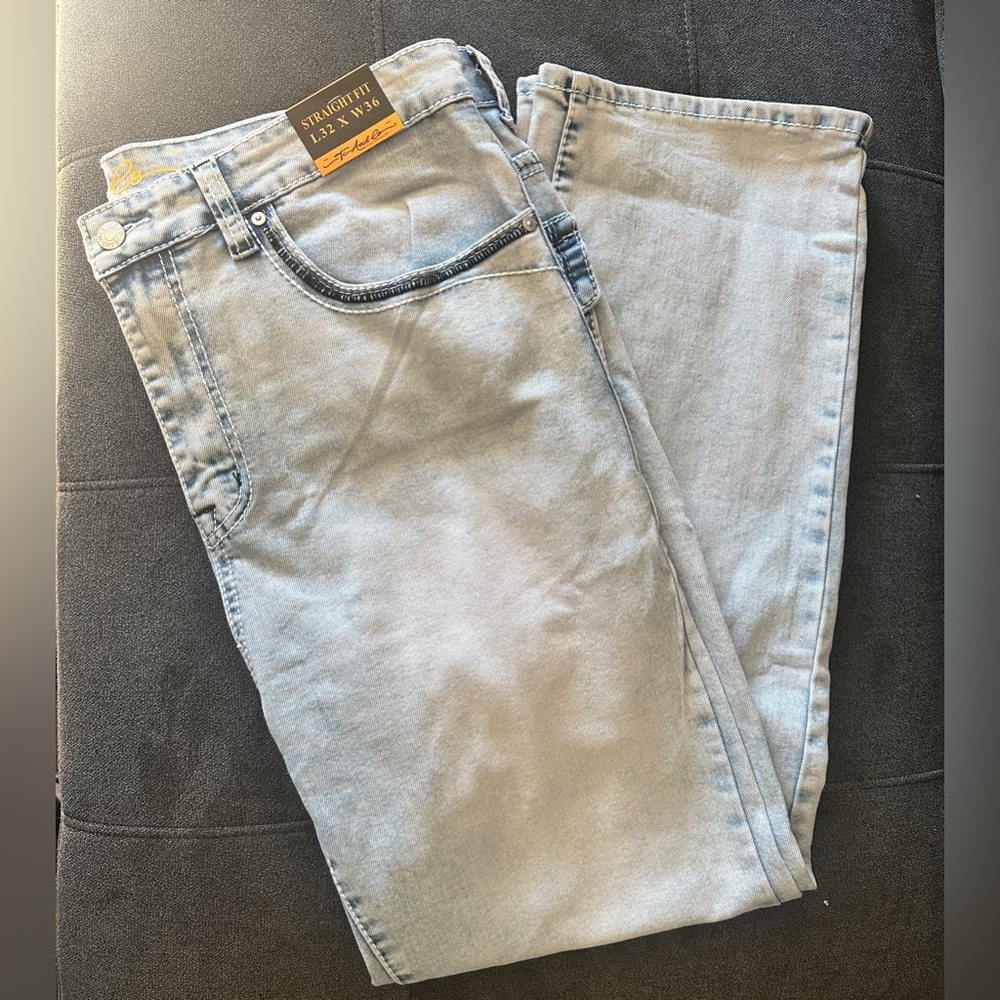 TC and co Angeles Men’s Straight Fit L 30X W34 & L32X W38 L32 W 36 New